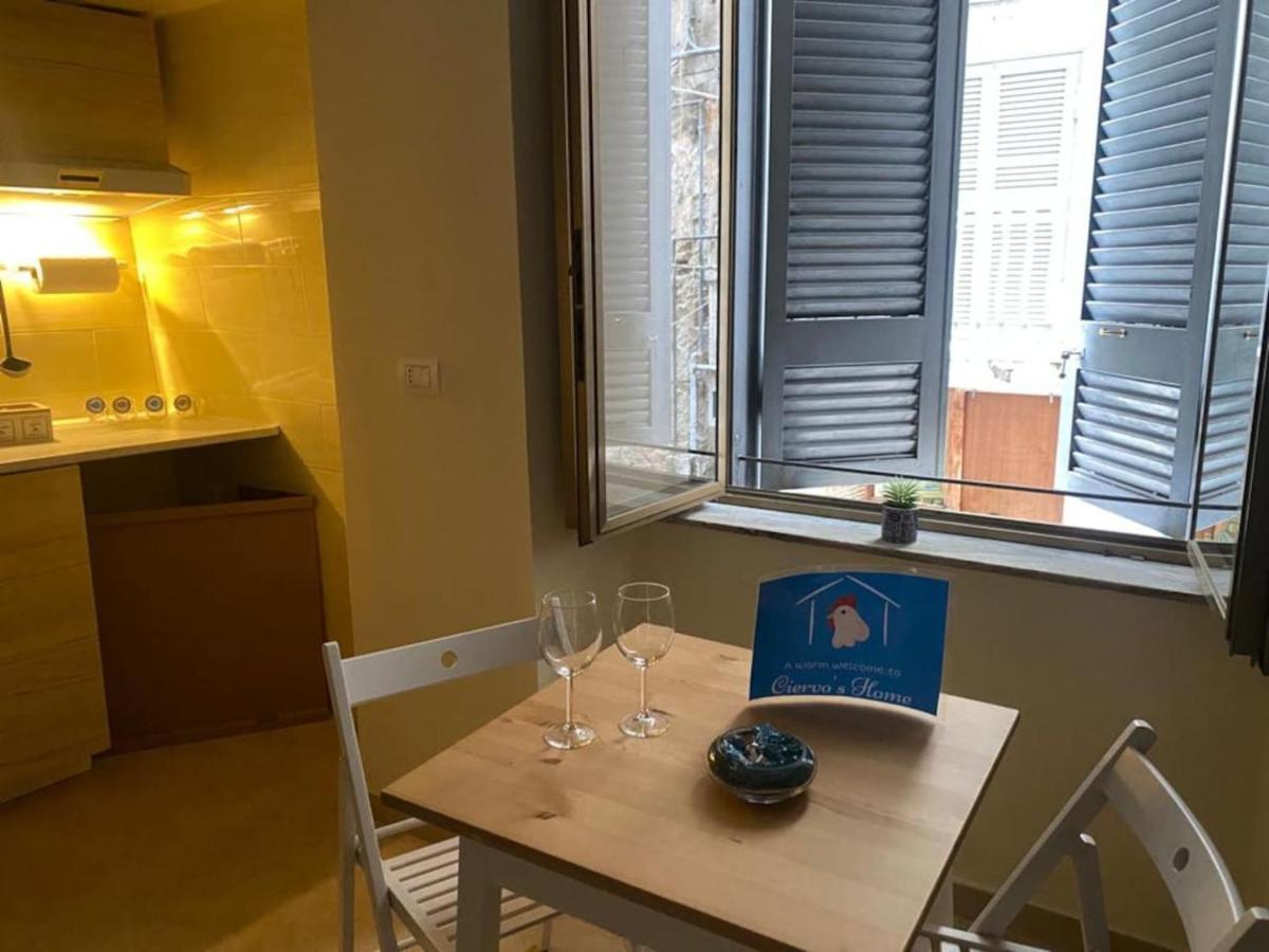 Ciervo'S Home -Appartamento Smart Nel Cuore Di Napoli Buitenkant foto
